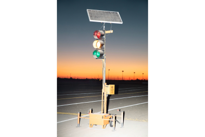 02_portable-traffic-light-asset_transportation-research-center-inc_trc-inc_atwater_california_c_lisa_barnard-quer.png