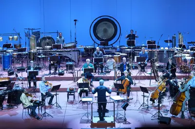 09.12.2020_festakt-40-jahre-ensemble-modern_c_alte-oper-frankfurt_wonge-bergmann_3.jpg